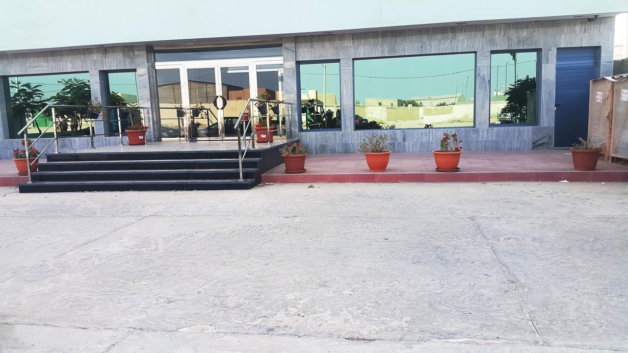 Hotel Tasiast Nouadhibou Exterior photo