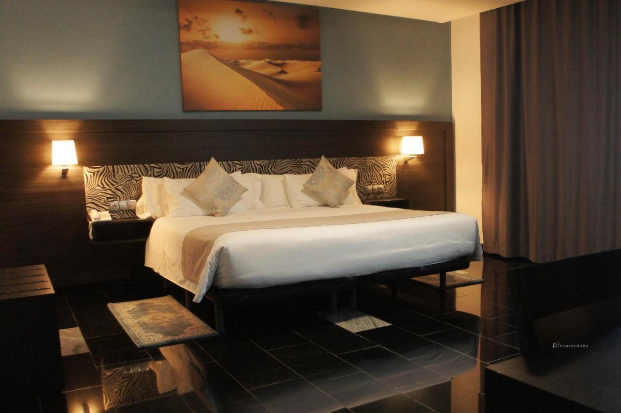 Hotel Tasiast Nouadhibou Exterior photo